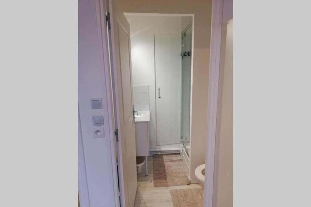 Appartement Studio Lumineux Plein De Charme *